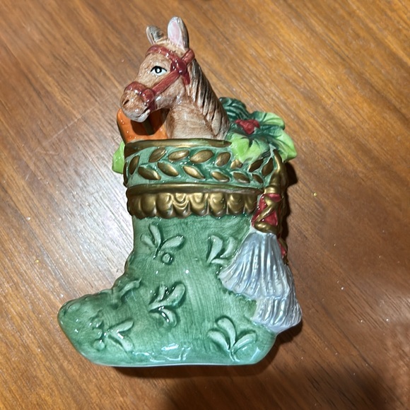 Fits and Floyd Salt and Pepper - Picture 3 of 5